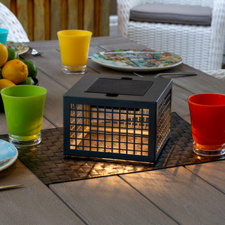 Koob outdoor table lamp illuminating dining table