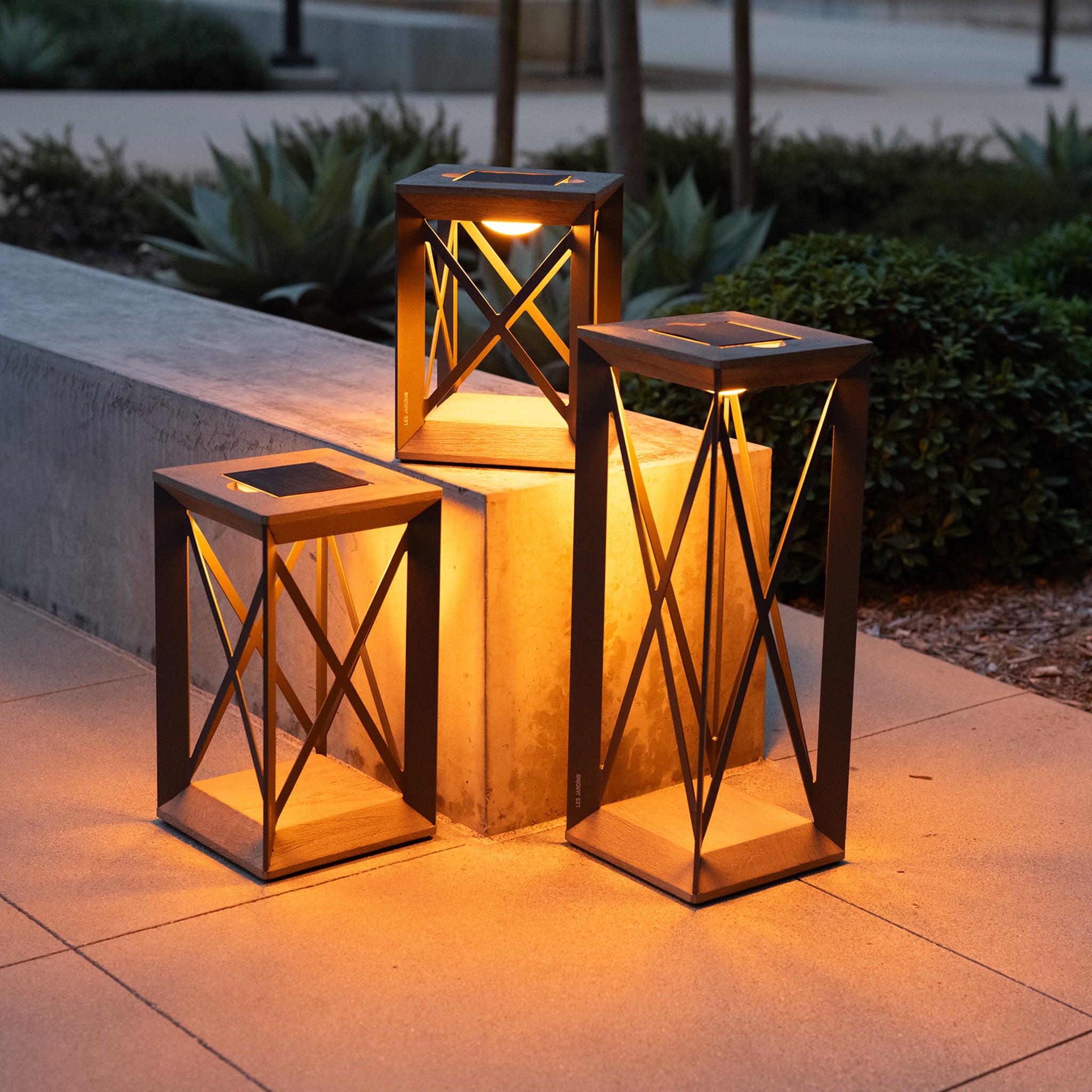 Soho high efficiency lantern in 3 sizes